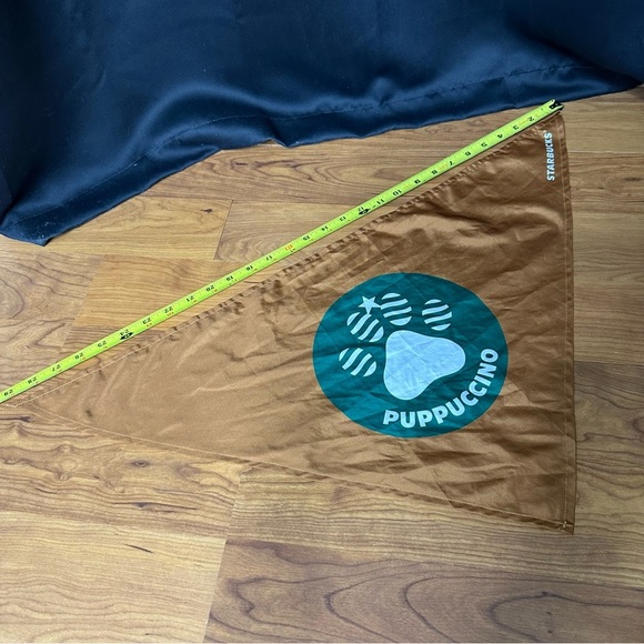 Official Authentic Puppucino Starbucks Tan Bandana Logo Size Large Dog Scarf - Picture 2 of 6
